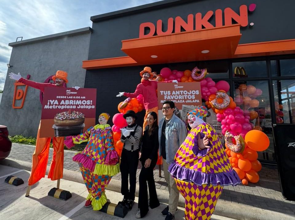 Dunkin’ celebra la apertura de su nueva tienda en Metroplaza Jalapa